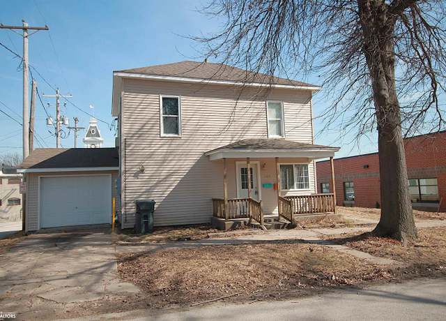 Property at 109 N 17th St, Clarinda, IA 51632