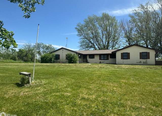 Property at 23529 540th St, Centerville, IA 52544, 3 beds, 2 baths