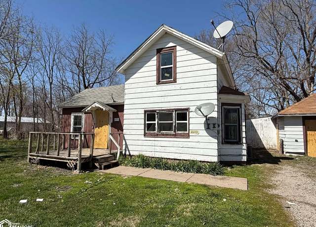 Property at 100 E Webster St, Letts, IA 52754, 3 beds, 1.5 baths