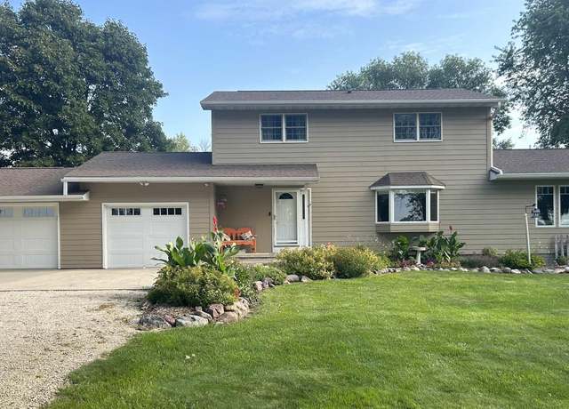 Property at 22121 510 St, Pocahontas, IA 50574, 5 beds, 3.5 baths