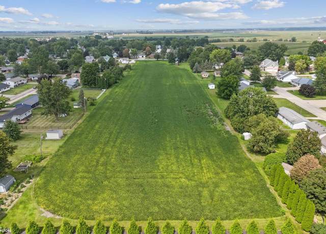 Property at 1202 Main St, Mediapolis, IA 25637