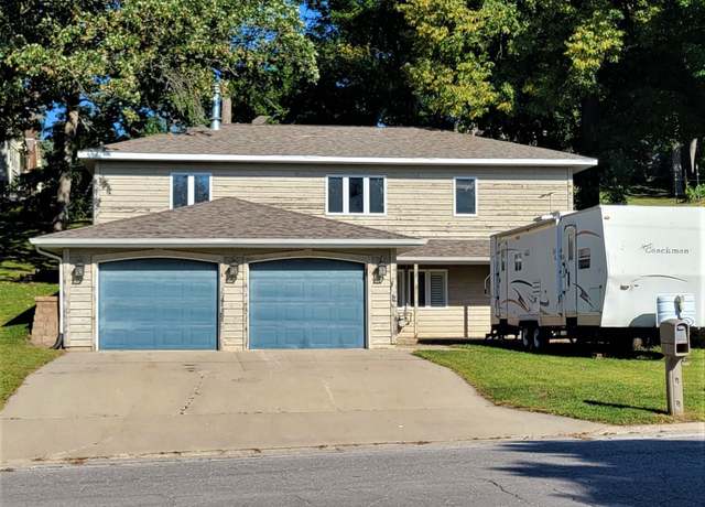Property at 620 N Hall St, Algona, IA 50511, 3 beds, 2 baths