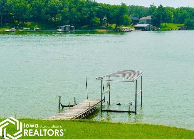 Property at 161 Hillcrest Ridge Rdg, Montezuma, IA 50171