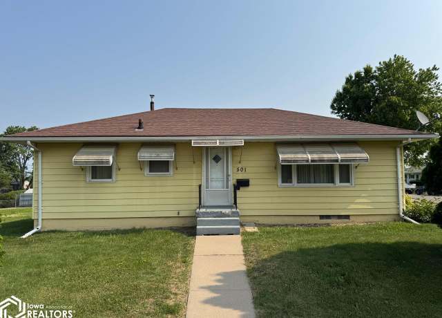 Property at 501 W Olive St, Marshalltown, IA 50158, 3 beds, 2 baths
