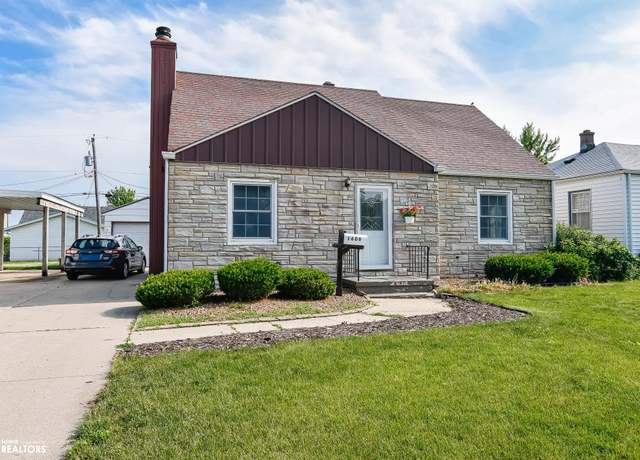 Property at 1606 E Nevada St, Marshalltown, IA 50158, 3 beds, 1 bath