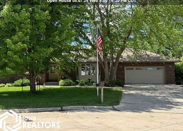 Property at 1615 Sullivan Ave, Humboldt, IA 50548, 4 beds, 3 baths