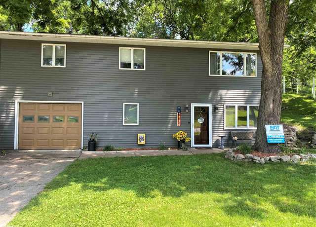 Property at 602 N Hall St, Algona, IA 50511, 3 beds, 2 baths
