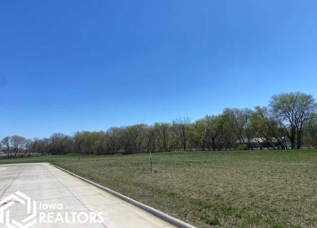 Property at 4th St NE, Britt, IA 50423