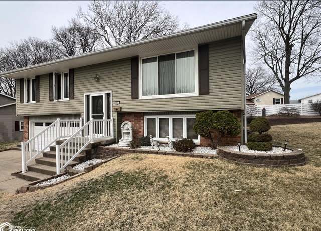 Property at 15 Klesner Ct, Fort Madison, IA 52627, 3 beds, 2.5 baths