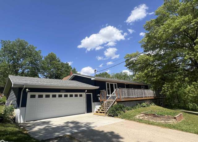 Property at 2321 9th Ave E, University Park, IA 52595, 2 beds, 2 baths
