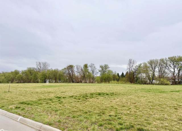 Property at 4th St NE, Britt, IA 50423