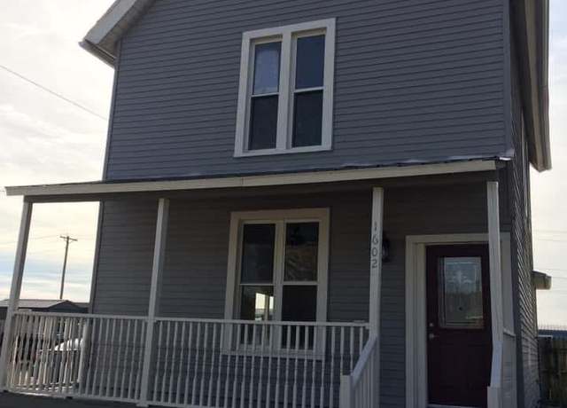 Property at 1602 Avenue M, Fort Madison, IA 52627, 2 beds, 1.5 baths