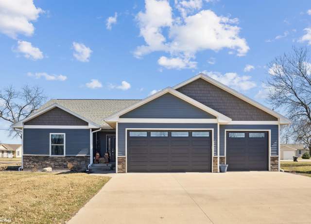 Property at 401 Center St, Middletown, IA 52638, 4 beds, 2.5 baths