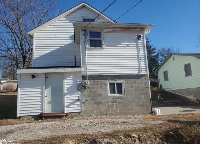 Property at 1505 Grove Ave, Corning, IA 50841, 3 beds, 1 bath