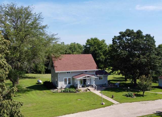 Property at 1169 Orchard Ave, Jefferson, IA 50129, 4 beds, 1 bath