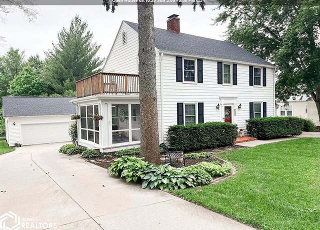 Property at 1010 E Valley St, Red Oak, IA 51566, 4 beds, 2.5 baths