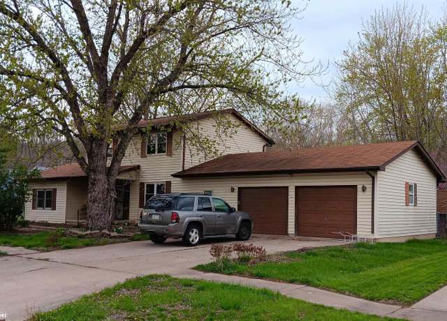 Property at 3033 Avenue C, Fort Madison, IA 52627, 3 beds, 1.5 baths