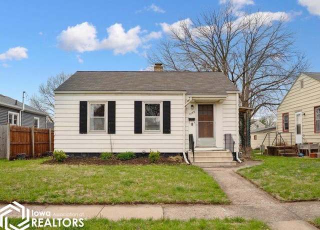 Property at 2145 S 12th St, Burlington, IA 52601, 2 beds, 1 bath