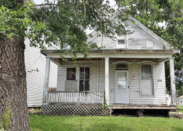 Property at 1215 Avenue G, Fort Madison, IA 52627, 2 beds, 1 bath