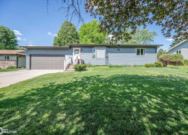 Property at 2001 20th St, Harlan, IA 51537, 2 beds, 2 baths