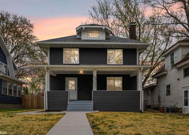 Property at 518 Summer St, Burlington, IA 52601, 4 beds, 1 bath