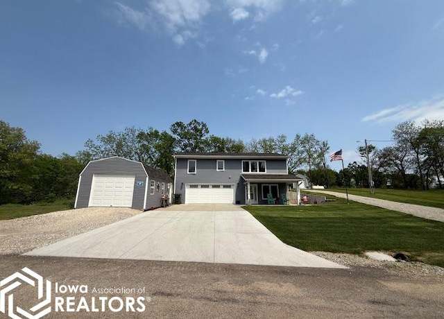 Property at 3140 - 3142 Barbara Dr, Brooklyn, IA 52211, 2 beds, 2.5 baths