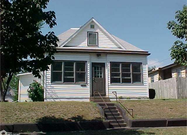 Property at 1731 Avenue J, Fort Madison, IA 52627, 2 beds, 1 bath