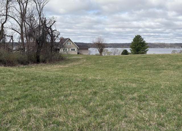 Property at 11 Riverview Ter, Nauvoo, IL 62354