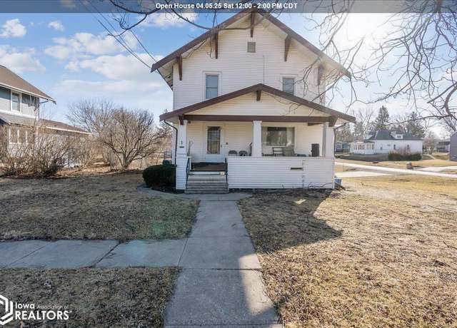Property at 514 Washington St, Gladbrook, IA 50635, 4 beds, 2.5 baths