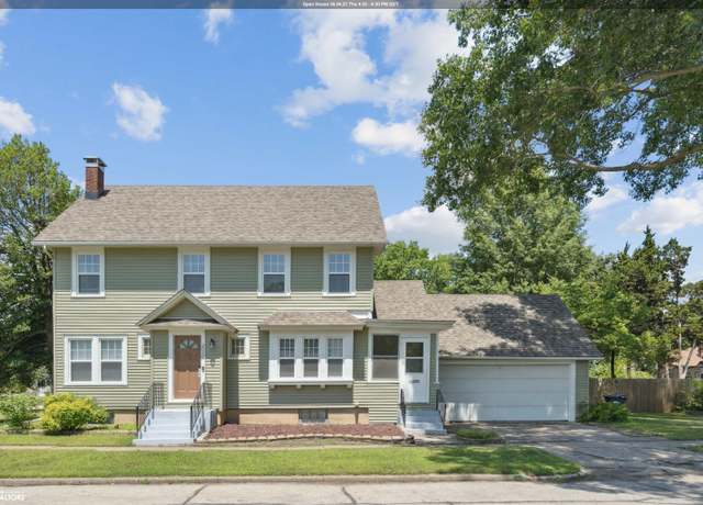 Property at 2020 Dill St, Burlington, IA 52601, 3 beds, 1.5 baths