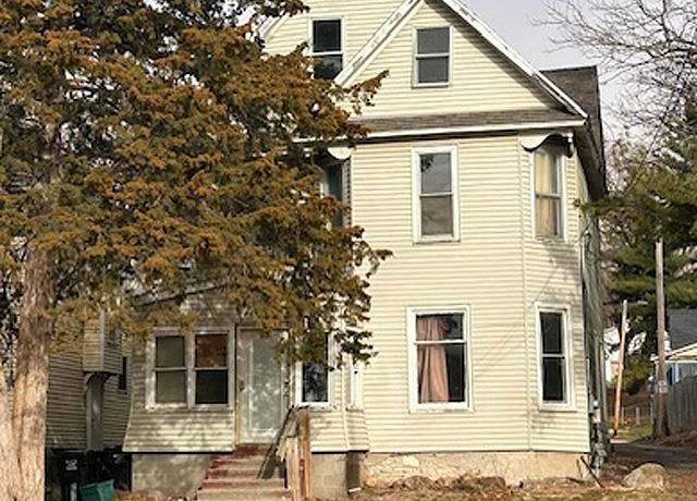 Property at 429 N Jefferson St, Ottumwa, IA 52501