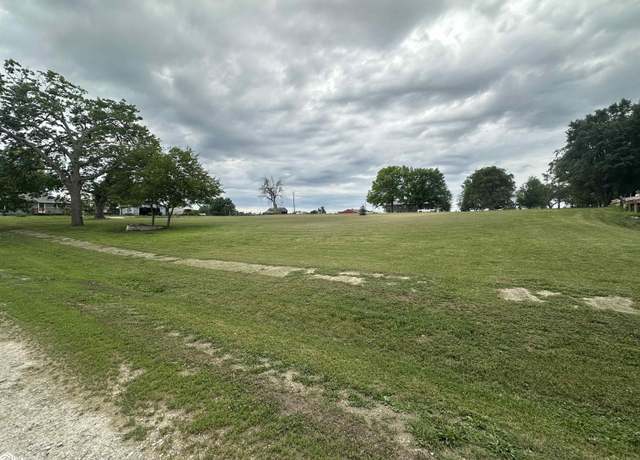 Property at 615 W Mill St, Davis City, IA 50065