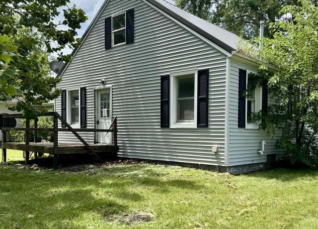 Property at 808 Park St, Donnellson, IA 52625, 3 beds, 1 bath