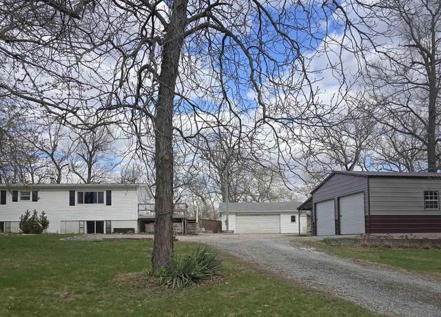 Property at 5594 22nd Avenu 22nd Ave, Vinton, IA 52349, 3 beds, 1.5 baths