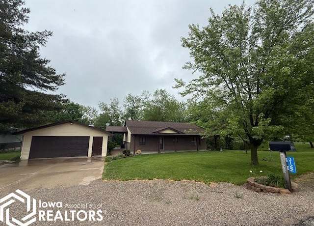 Property at 3122 Holiday Ln, Brooklyn, IA 52211, 3 beds, 2 baths