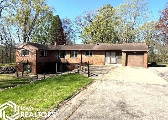 Property at 403 Brookridge Dr, Algona, IA 50511, 4 beds, 2 baths