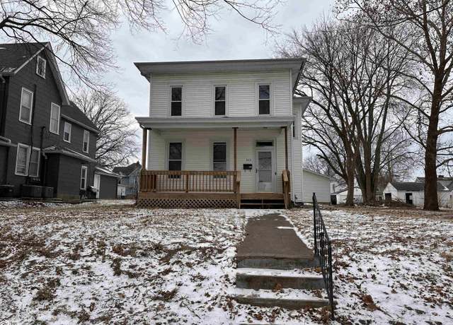 Property at 211 S Garfield Ave, Burlington, IA 52601, 3 beds, 2 baths