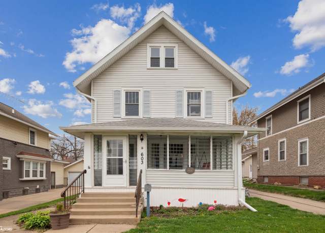 Property at 603 Jerome St, Marshalltown, IA 50158, 3 beds, 2.5 baths