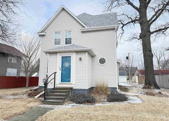 Property at 114 4th St SE, Hampton, IA 50441, 3 beds, 1 bath