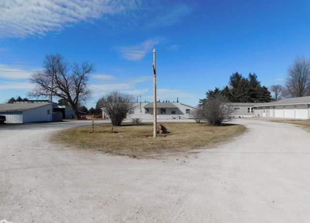 Property at 1445 Highway 34, Creston, IA 50801, 3 beds, 3 baths
