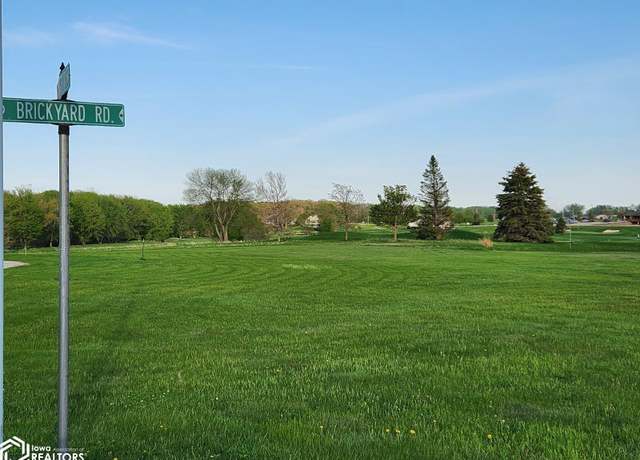 Property at 600 Claydigger Run, Sheffield, IA 50475
