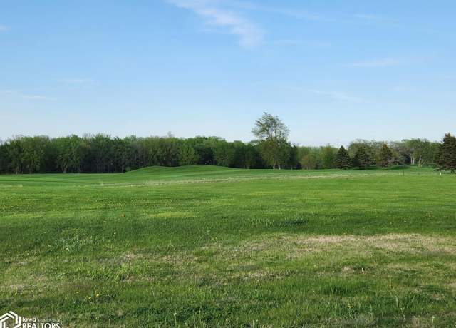 Property at 416 Brickyard Rd, Sheffield, IA 50475