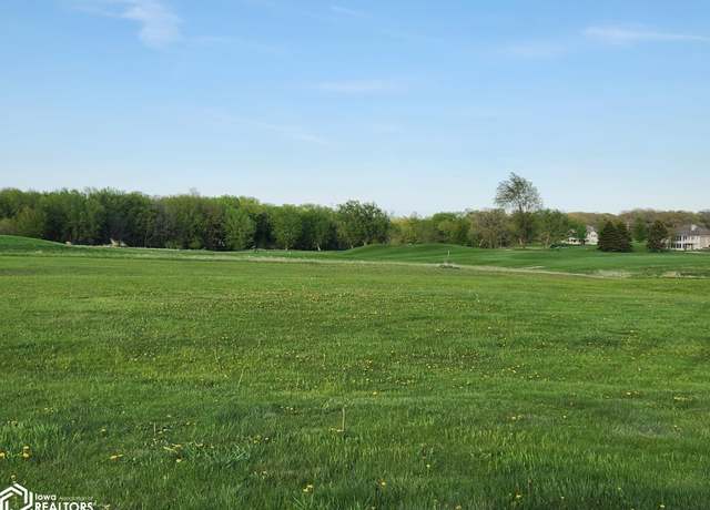 Property at 420 Brickyard Rd, Sheffield, IA 50475
