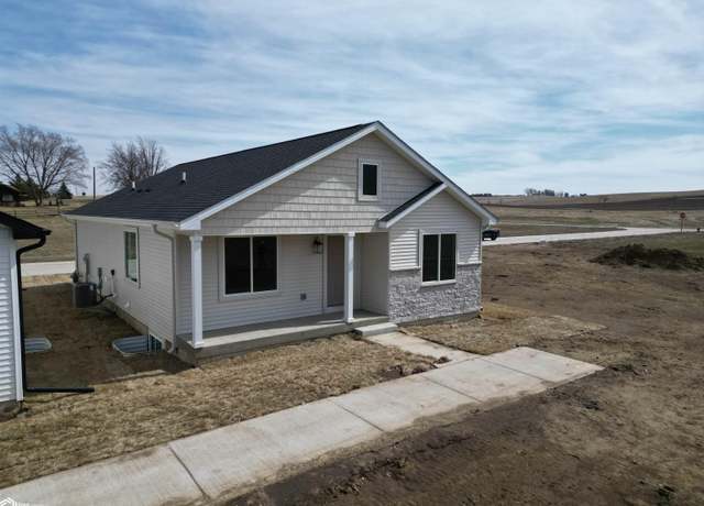 Property at 1007 Willow Dr, Manning, IA 51455, 3 beds, 2 baths
