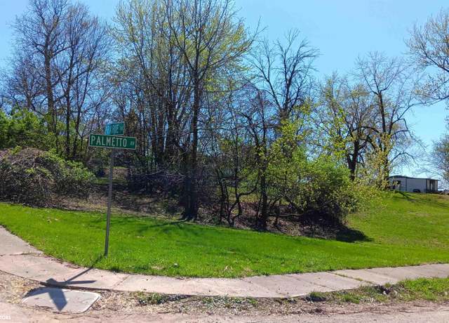 Property at 1412 Prairie Ave, Ottumwa, IA 52501