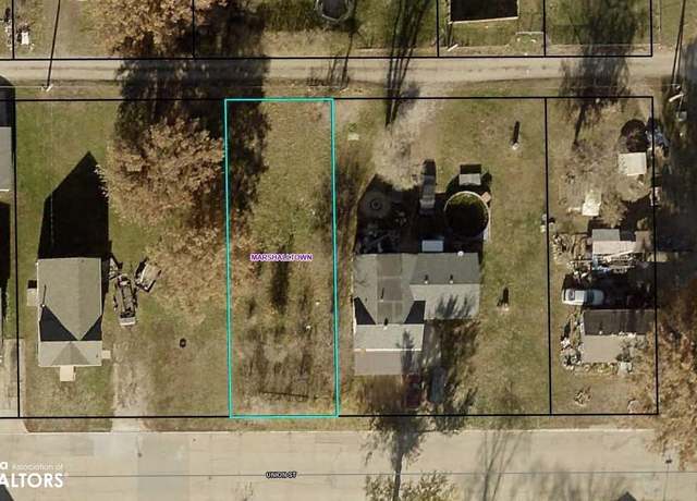 Property at 712 Union St, Marshalltown, IA 50158