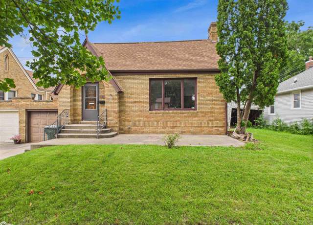 Property at 508 N 9th St, Keokuk, IA 52632, 2 beds, 2 baths