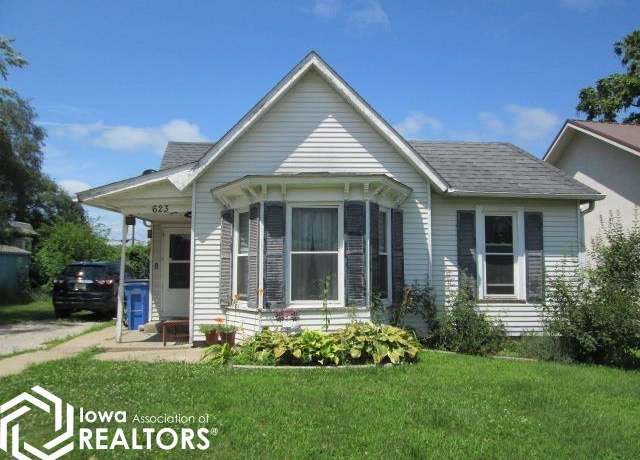 Property at 623 Court Avenue Ave, Chariton, IA 50049, 3 beds, 2 baths