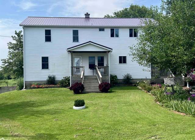 Property at 42243 225th Ave, Chariton, IA 50049, 4 beds, 2 baths