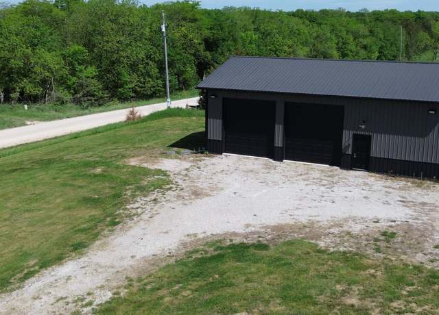 Property at 12454 Lily Ave, Bloomfield, IA 52537